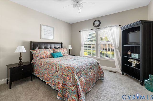 3703 Rivertop Ct, Glen Allen, VA 23059