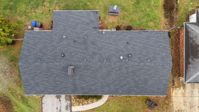 905 Collins Lane, Frankfort, KY 40601