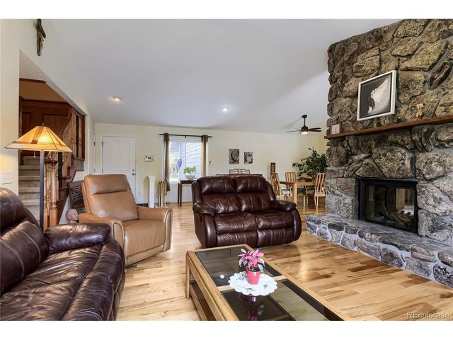 8340 W Massey Dr, Littleton, CO 80128