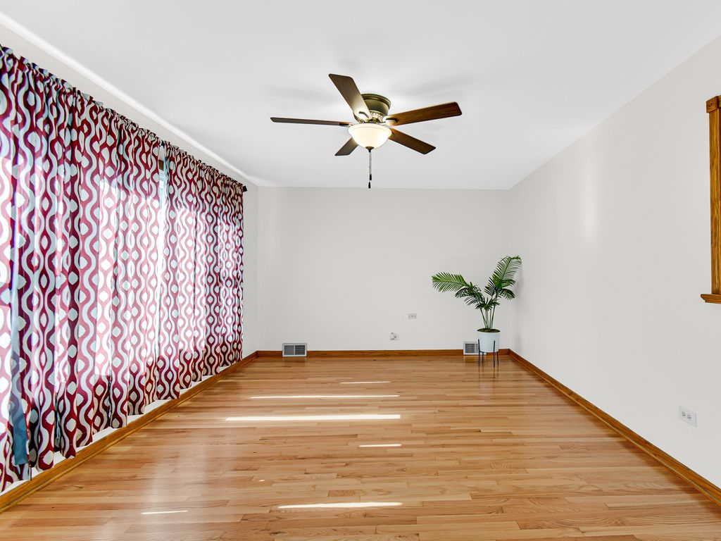 265 Chestnut Avenue, South Chicago Heights, IL 60411 — photo 3