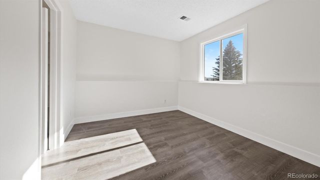 275 Settlement Lane E2, Elizabeth, CO 80107