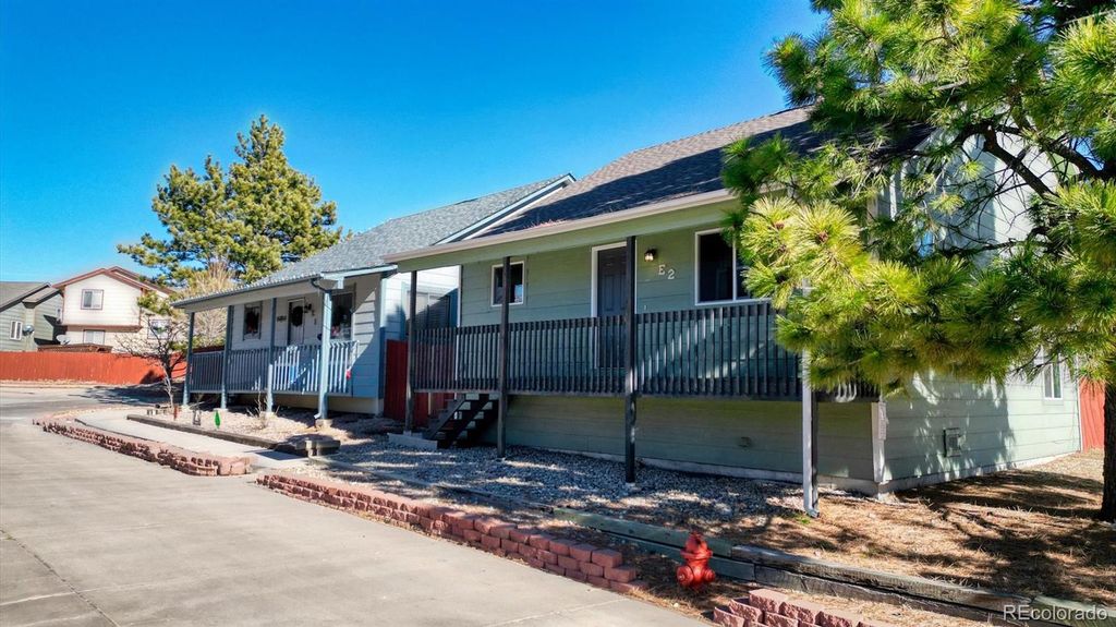 275 Settlement Lane E2, Elizabeth, CO 80107