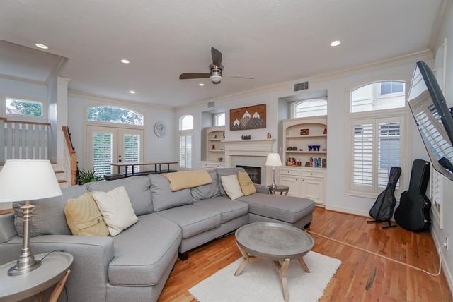 4406 Feagan Street A, Houston, TX 77007