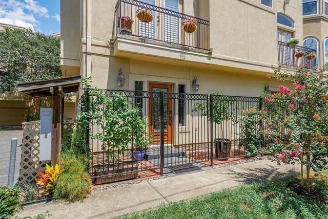 4406 Feagan Street A, Houston, TX 77007