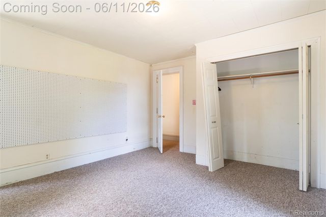 807 Baird Street, Holly Village, MI 48442