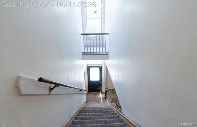 807 Baird Street, Holly Village, MI 48442