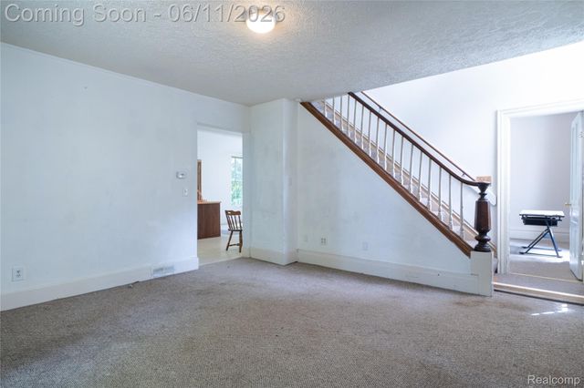 807 Baird Street, Holly Village, MI 48442
