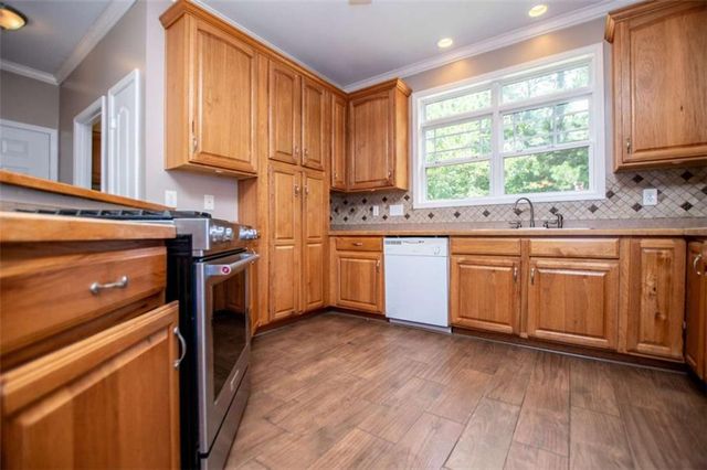 9800 Court Lynn Lane, Winston, GA 30187