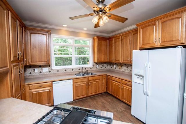 9800 Court Lynn Lane, Winston, GA 30187