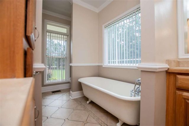 9800 Court Lynn Lane, Winston, GA 30187