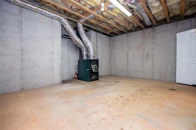 9800 Court Lynn Lane, Winston, GA 30187