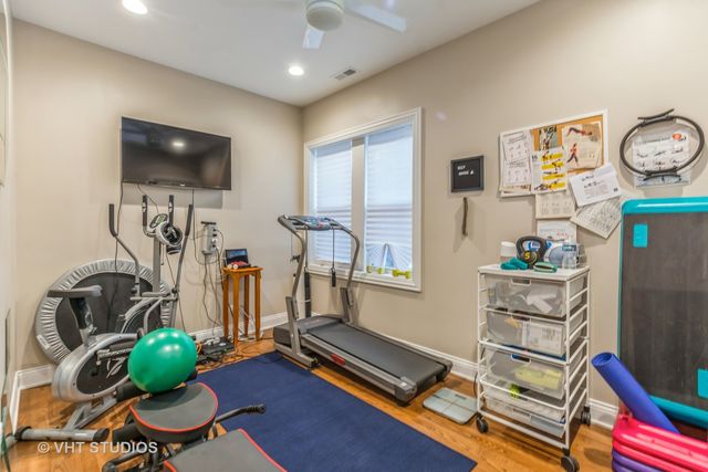 4336 N Troy Street, Chicago, IL 60618