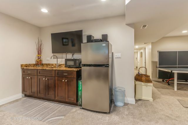 4336 N Troy Street, Chicago, IL 60618