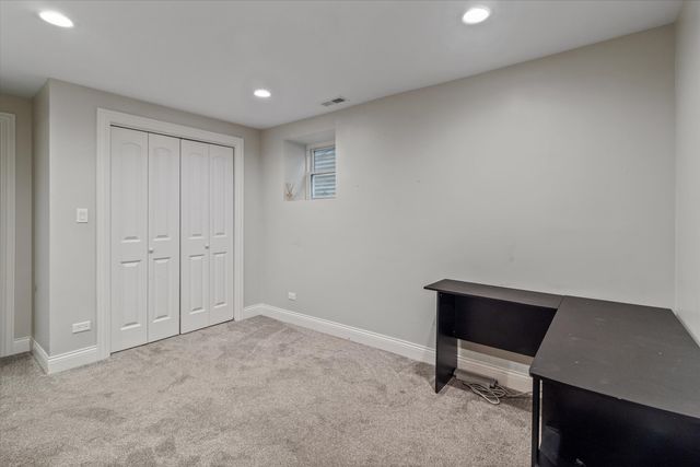 4336 N Troy Street, Chicago, IL 60618