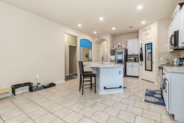 5903 Tranquil Dawn, San Antonio, TX 78218