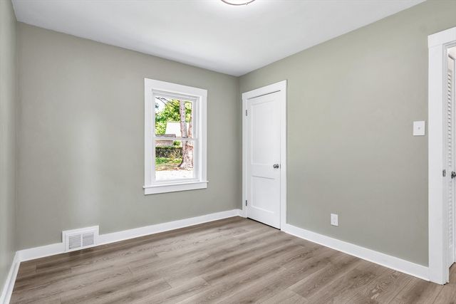 16 Beaconsfield Street, Lawrence, MA 01843