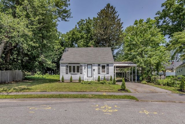 16 Beaconsfield Street, Lawrence, MA 01843