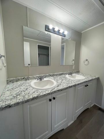 1411 Fox Lane, Burleson, TX 76028