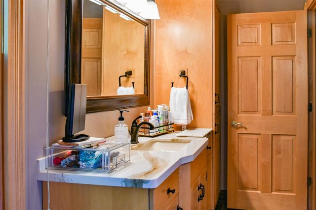 1043 Rosemary Court, Essexville, MI 48732