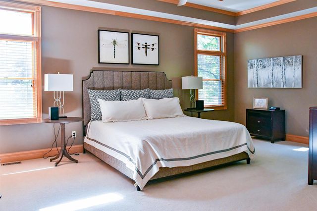 1043 Rosemary Court, Essexville, MI 48732