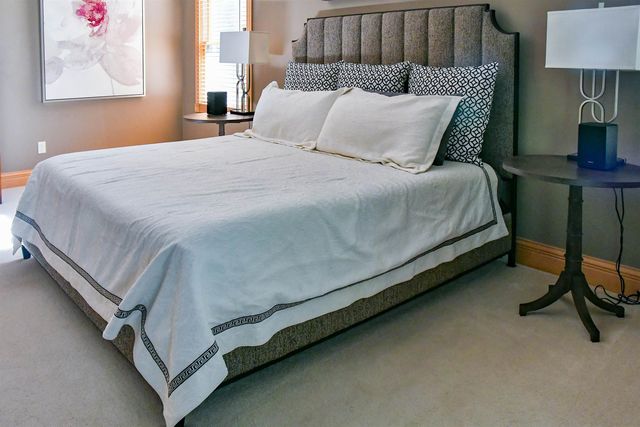 1043 Rosemary Court, Essexville, MI 48732