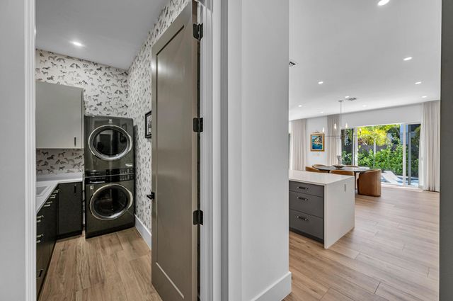 618 NE 15th Avenue, Fort Lauderdale, FL 33304