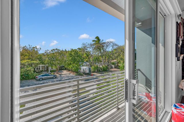 618 NE 15th Avenue, Fort Lauderdale, FL 33304