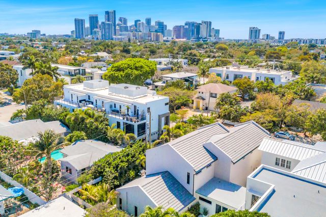 618 NE 15th Avenue, Fort Lauderdale, FL 33304