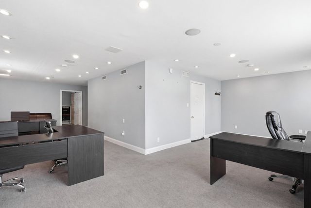 313-315 Eastern Avenue, Lynn, MA 01902