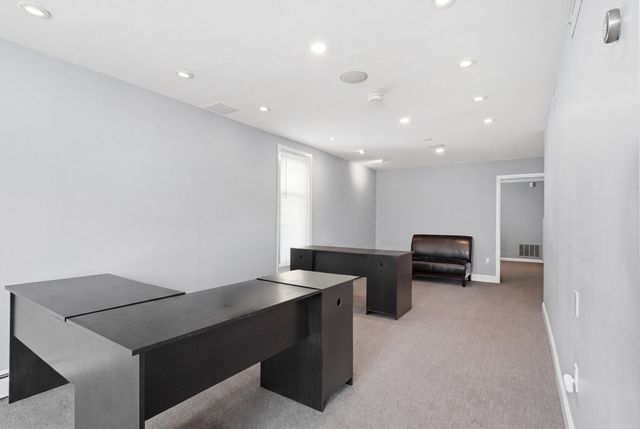 313-315 Eastern Avenue, Lynn, MA 01902