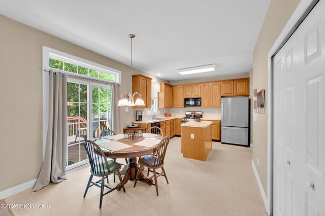 61 Danella Way, Howell, NJ 07731