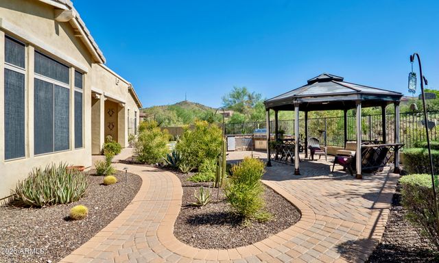 32819 N 16TH Avenue, Phoenix, AZ 85085