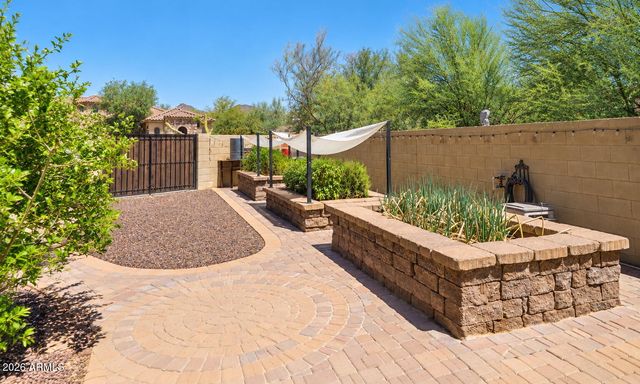 32819 N 16TH Avenue, Phoenix, AZ 85085