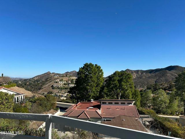 3434 Twin Lake, Westlake Village, CA 91361