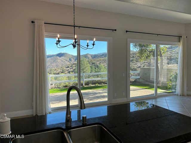 3434 Twin Lake, Westlake Village, CA 91361