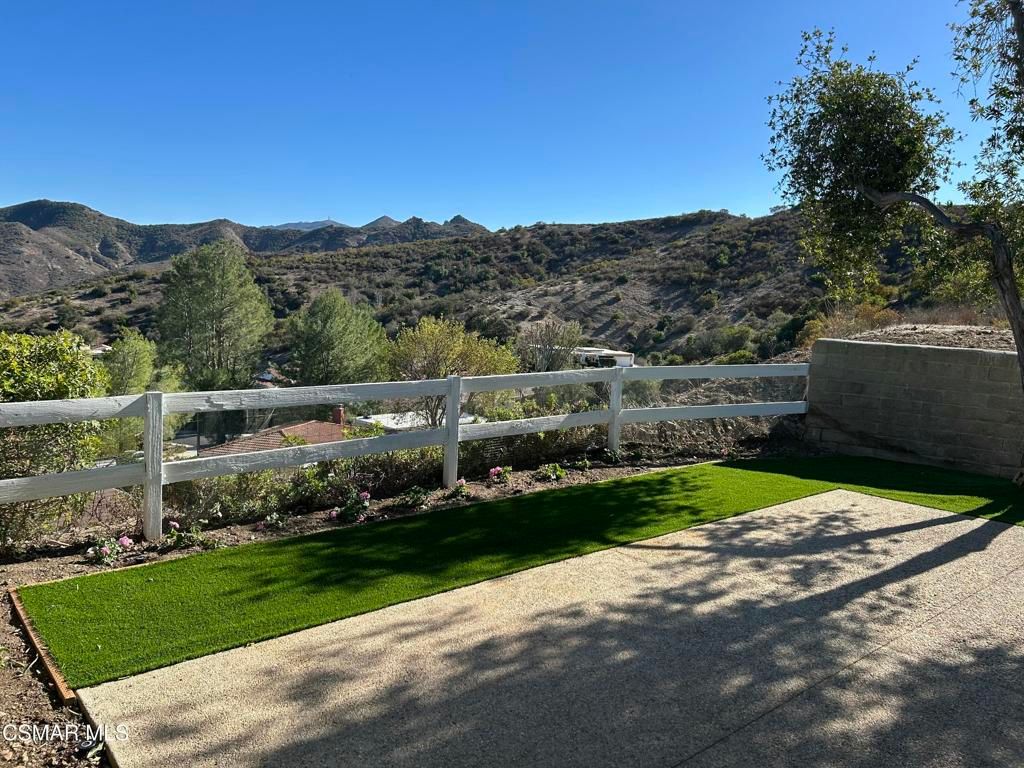 3434 Twin Lake, Westlake Village, CA 91361