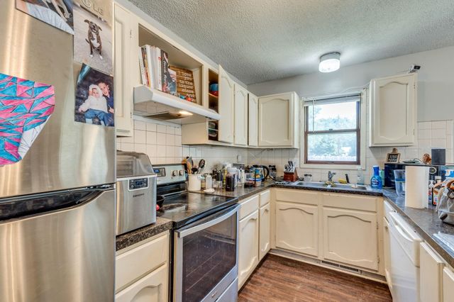 1511-1513 S Edwards Ave, Wichita, KS 67213