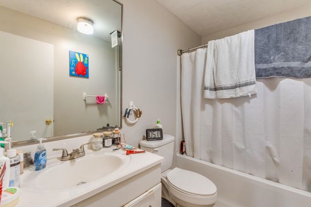 1511-1513 S Edwards Ave, Wichita, KS 67213