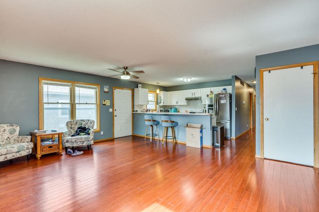 1511-1513 S Edwards Ave, Wichita, KS 67213
