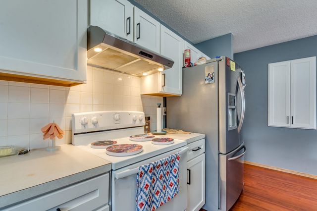 1511-1513 S Edwards Ave, Wichita, KS 67213