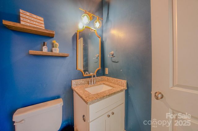 136 Old County Home Road, Asheville, NC 28806