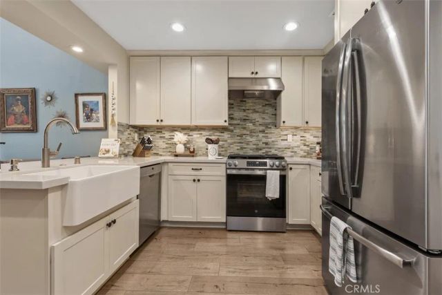 18261 Sanmian Court, Fountain Valley, CA 92708