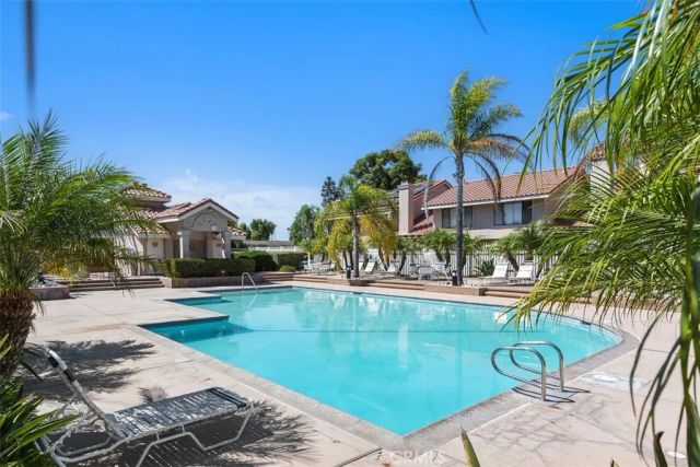 18261 Sanmian Court, Fountain Valley, CA 92708