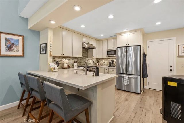 18261 Sanmian Court, Fountain Valley, CA 92708