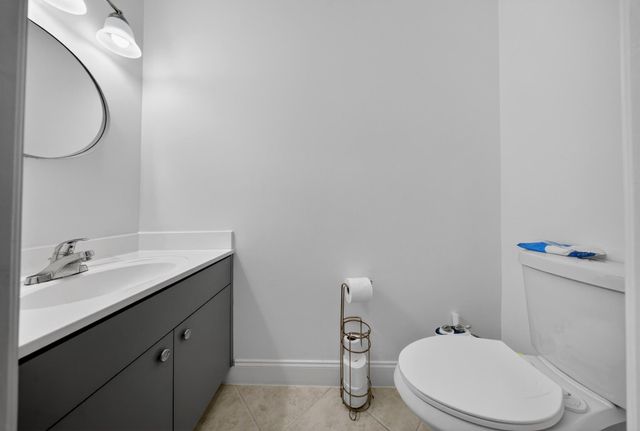 113 Egret Circle, Greenacres, FL 33413