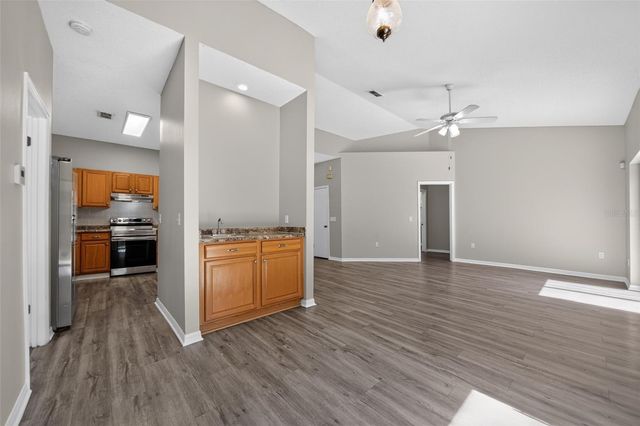 6348 SLEEPY HOLLOW DRIVE, Orlando, FL 32810