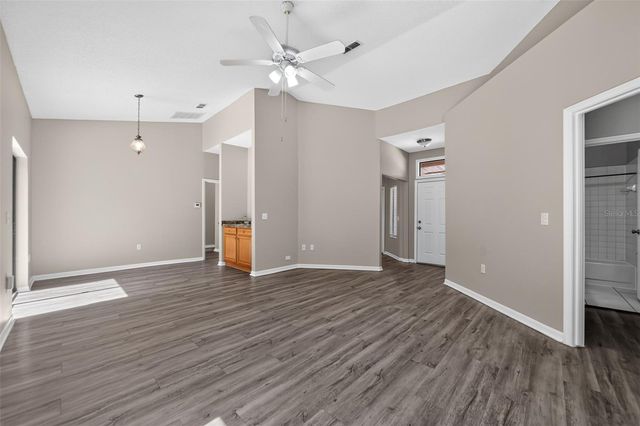 6348 SLEEPY HOLLOW DRIVE, Orlando, FL 32810