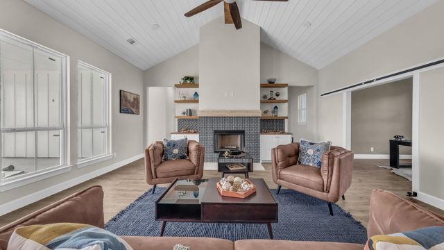 3171-B Pear Orchard Road, Granbury, TX 76048