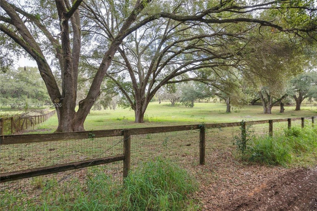 0 Lake Ella Road, Fruitland Park, FL 34731