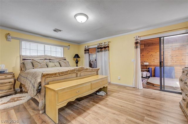 6790 West Oakey Boulevard, Las Vegas, NV 89146